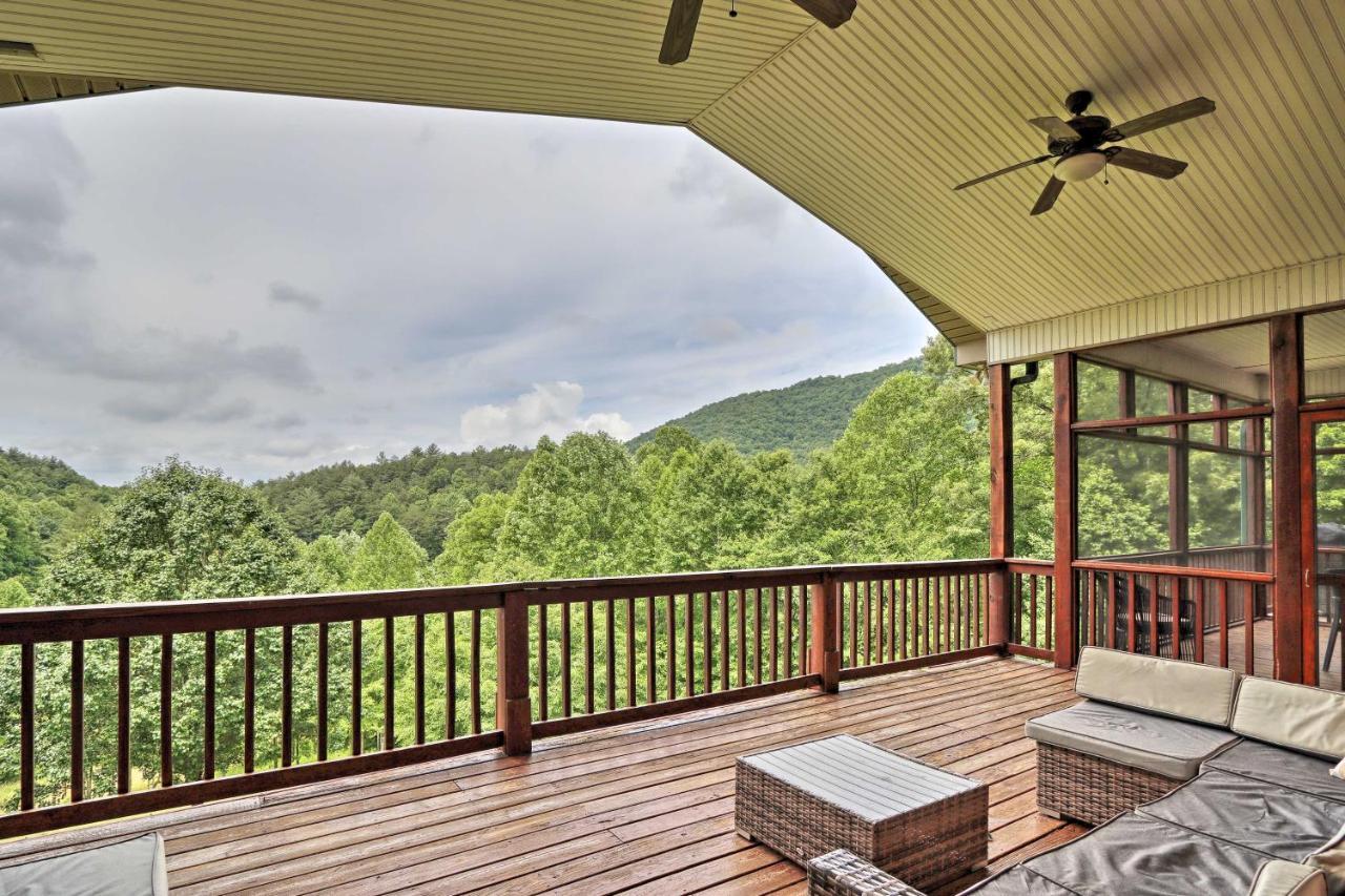 Expansive Home On 16 Acres With Smoky Mountain Views Murphy Exterior foto